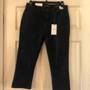 Black Judy Blue capris